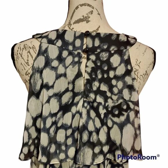 Studio I Tiered Print Dress - Picture 8 of 8